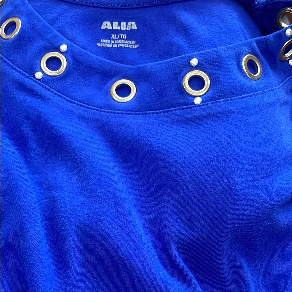 ALIA Blue Eyelet Cotton Shirt 🔥 - Size XL - Picture 2 of 9